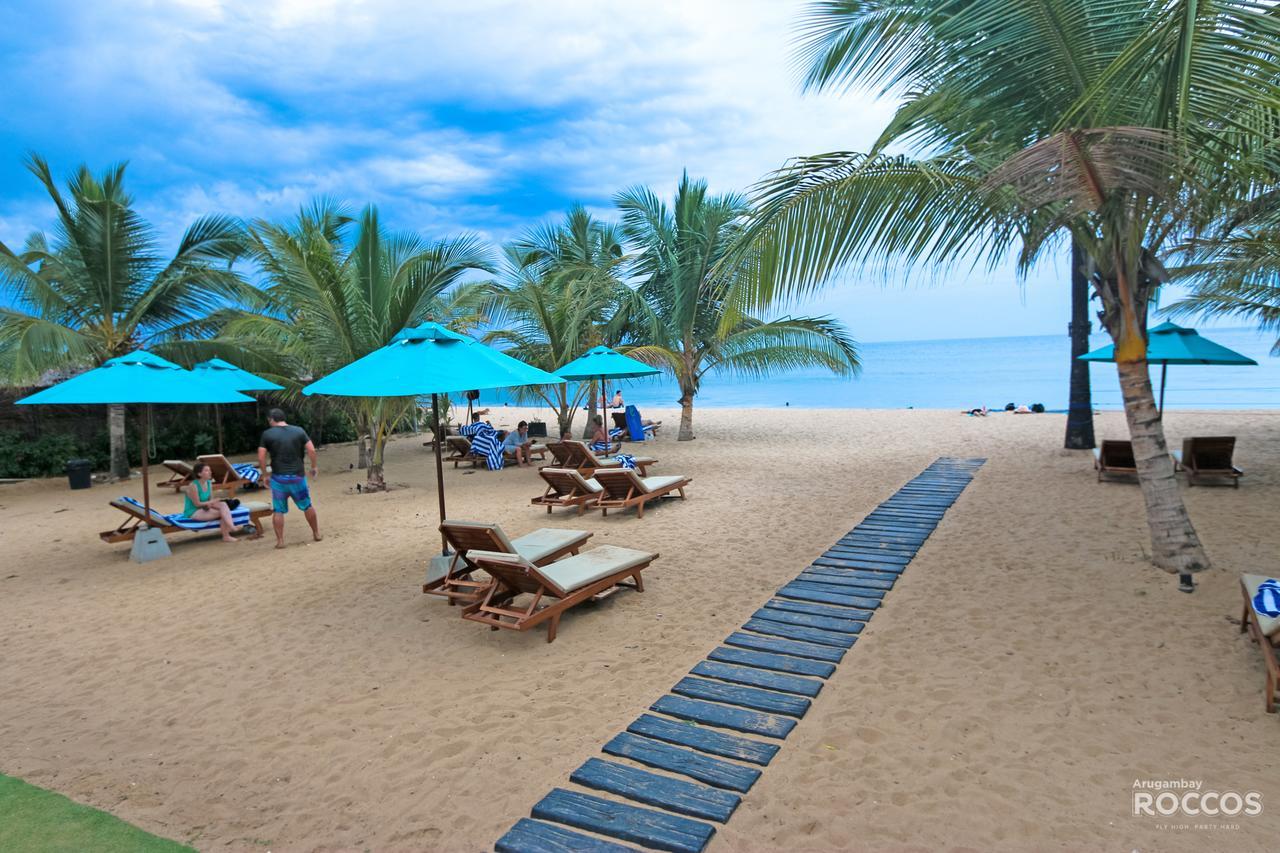 Arugambay Roccos Hotel อารูกัมเบย์ ภายนอก รูปภาพ
