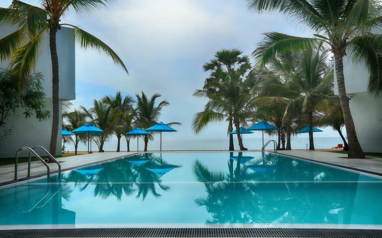 Arugambay Roccos Hotel อารูกัมเบย์ ภายนอก รูปภาพ