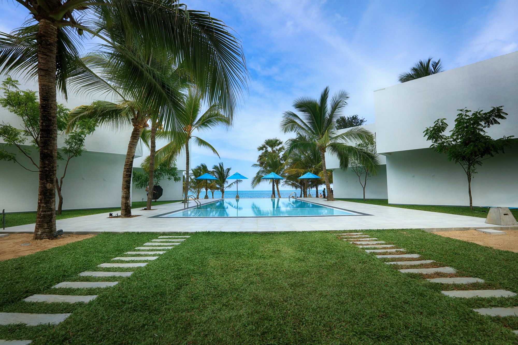 Arugambay Roccos Hotel อารูกัมเบย์ ภายนอก รูปภาพ
